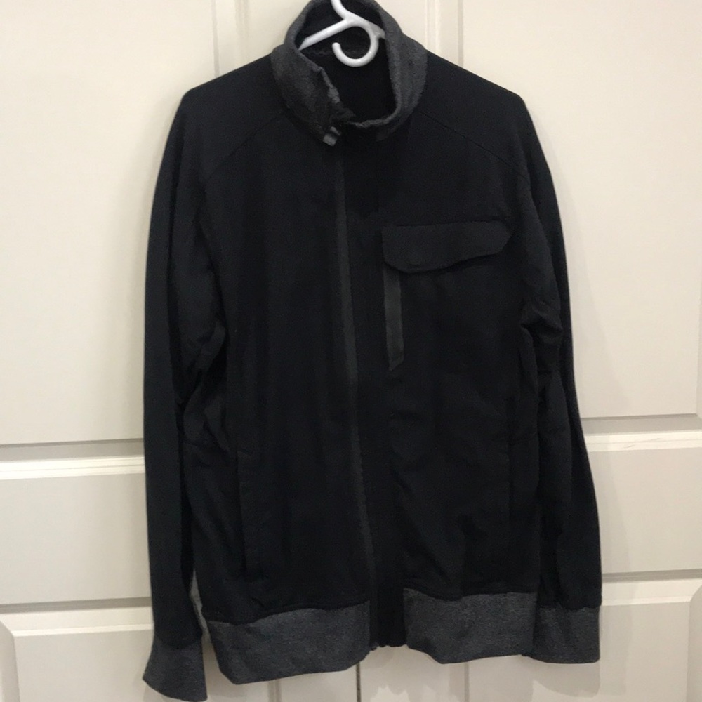 Men’s Lululemon jacket